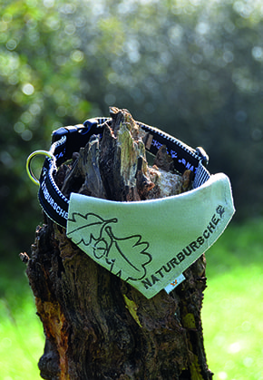 Adelheid Halsband mit Tuch Naturbursche